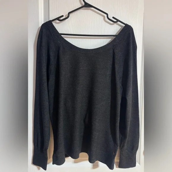 NWT Victoria Secret Sport Open Back Twist Grey Long Sleeve Top Size Large - Picture 1 of 7